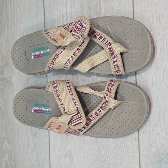 Skechers Women ReggaeOutdoor Lifestyle Loop Toe Casual Sandals Slide Shoes Sz 8 - Picture 4 of 12